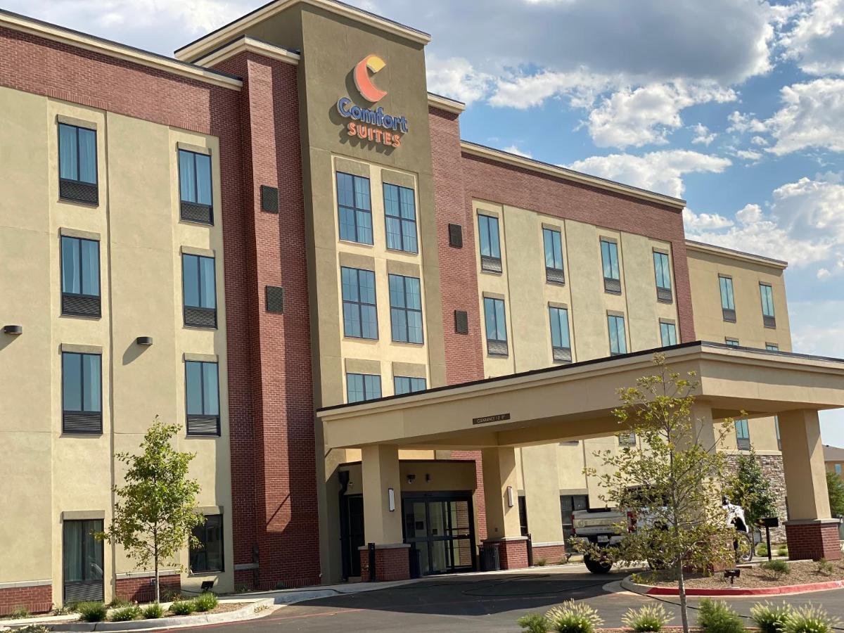 Comfort Suites Midland West エクステリア 写真