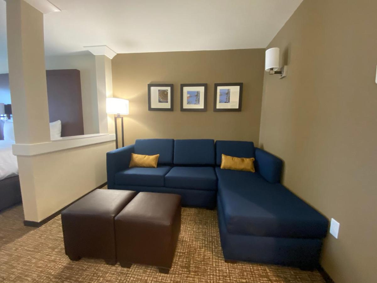 Comfort Suites Midland West エクステリア 写真